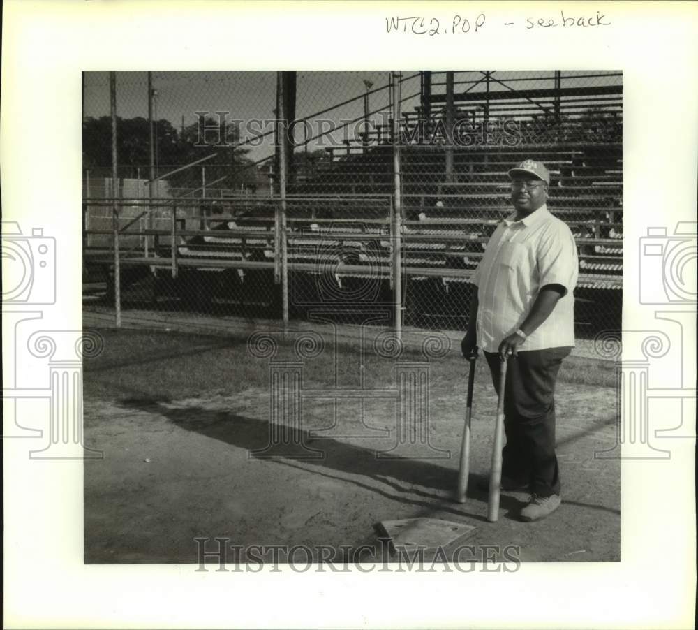 Press Photo Coach Joe &quot;Hop&quot; Hopson Jr. Of Slidell, Louisiana - Historic Images
