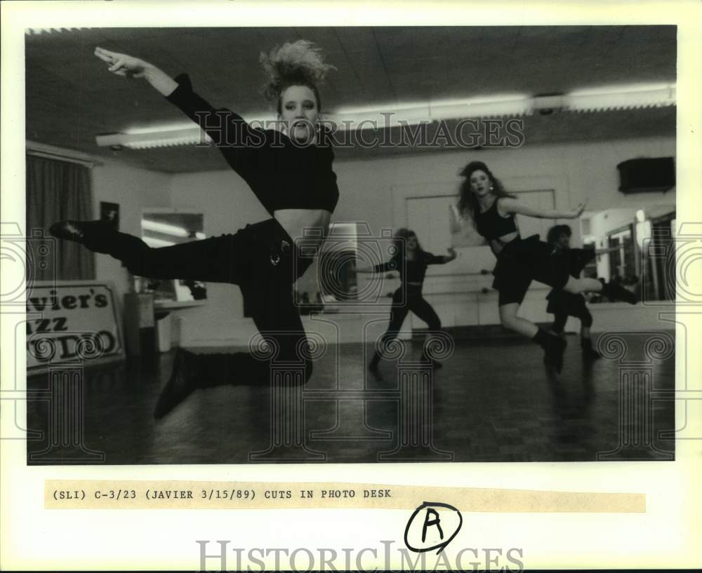 1989 Press Photo Javier&#39;s Jazz Studio in Slidell - Historic Images