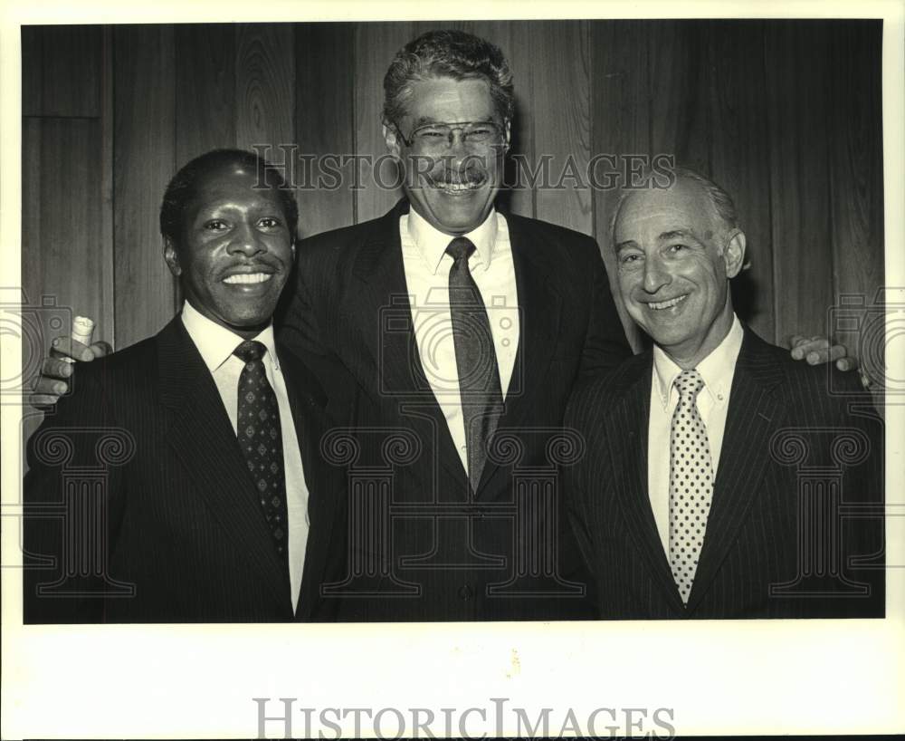 1986 Press Photo Sidney Barthelemy, Center, With Members Of His Administration - Historic Images