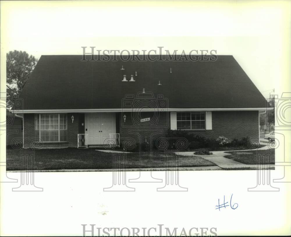 1991 Press Photo Real estate house mug-5001 Avron Ave., Metairie, LA - Historic Images