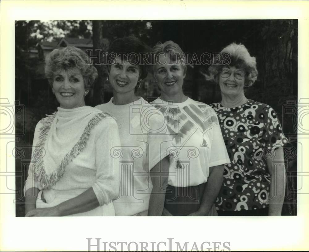 1992 Press Photo Magnolia Forest Garden Club officers - Historic Images