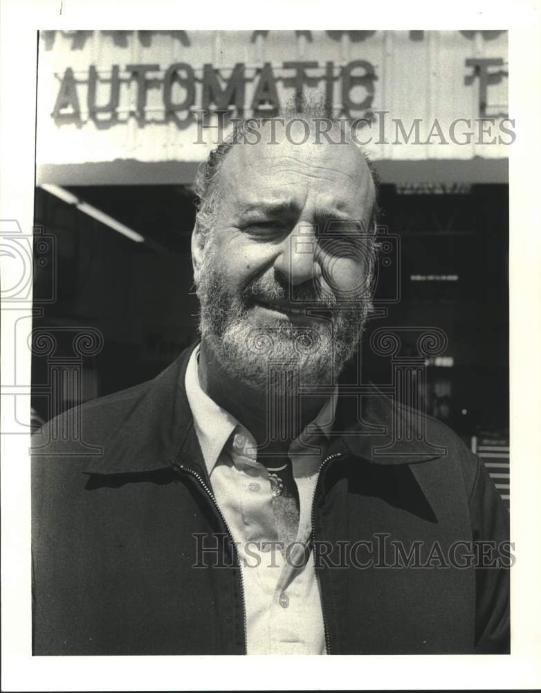 1987 Press Photo Joe Margavio, Star Auto Service Inc. - Historic Images