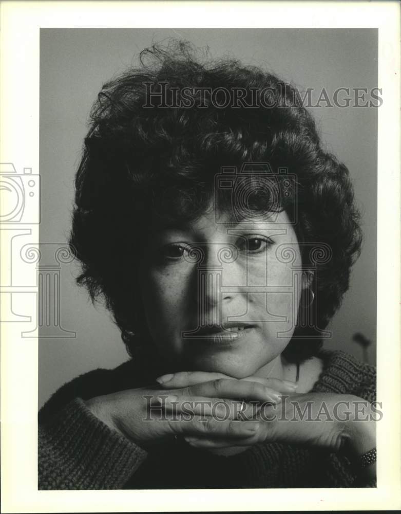 1988 Press Photo Ana Mata, Salvadoran expatriate - Historic Images