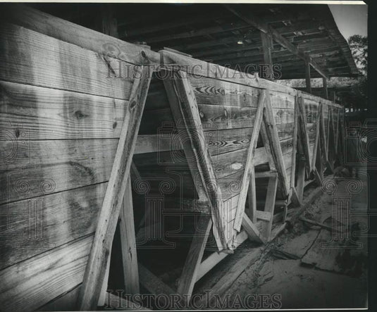 1974 Press Photo Mineral Water Production Facility, Bay Springs, Mississippi-Historic Images