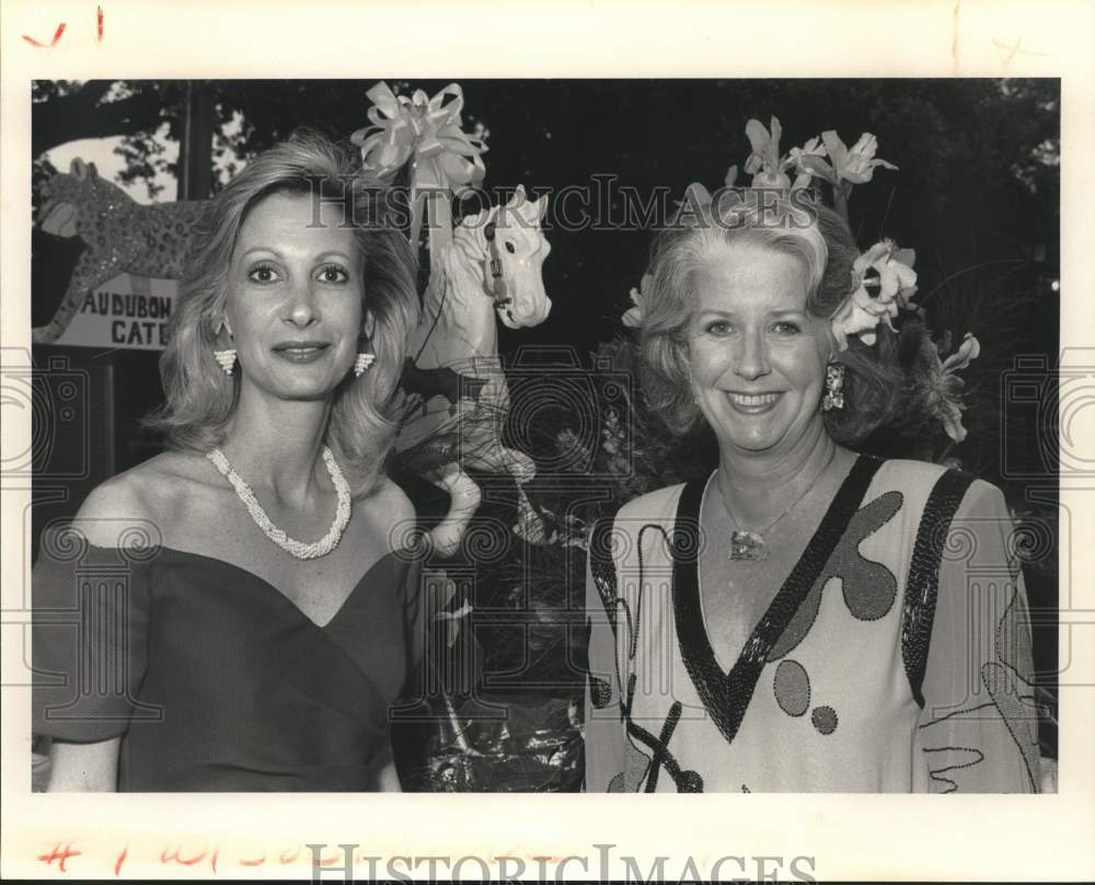 1991 Press Photo Nancy Marsiglia &amp; Nancy O&#39;Connell guests at Zoo To Do - Historic Images