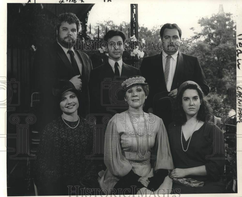 1987 Press Photo Cast of Le Petit Theatre&#39;s &quot;Le Veau Qui Tete.&quot; - Historic Images