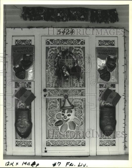 1993 Press Photo Mardi Gras door decoration at 5424 Canal Boulevard porch. - Historic Images