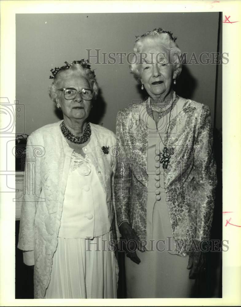 1994 Press Photo Arlene Jones &amp; Rose Strachan attend Strachan Debutante Party - Historic Images