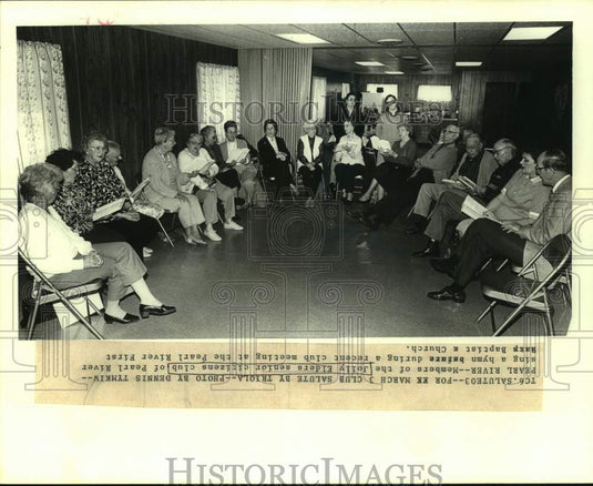 1988 Press Photo Members of the Jolly Elders Senior Citizens Club of Pearl River - Historic Images