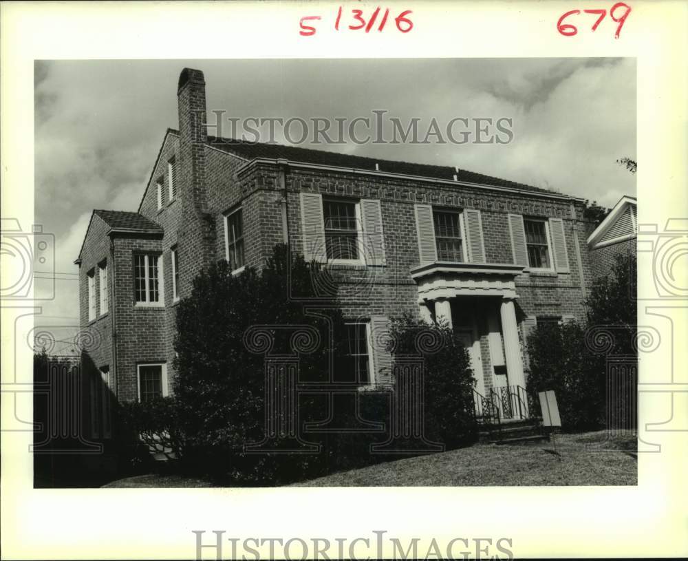 1989 Press Photo Housing - Sold property at 4030 Vendome Place - Historic Images