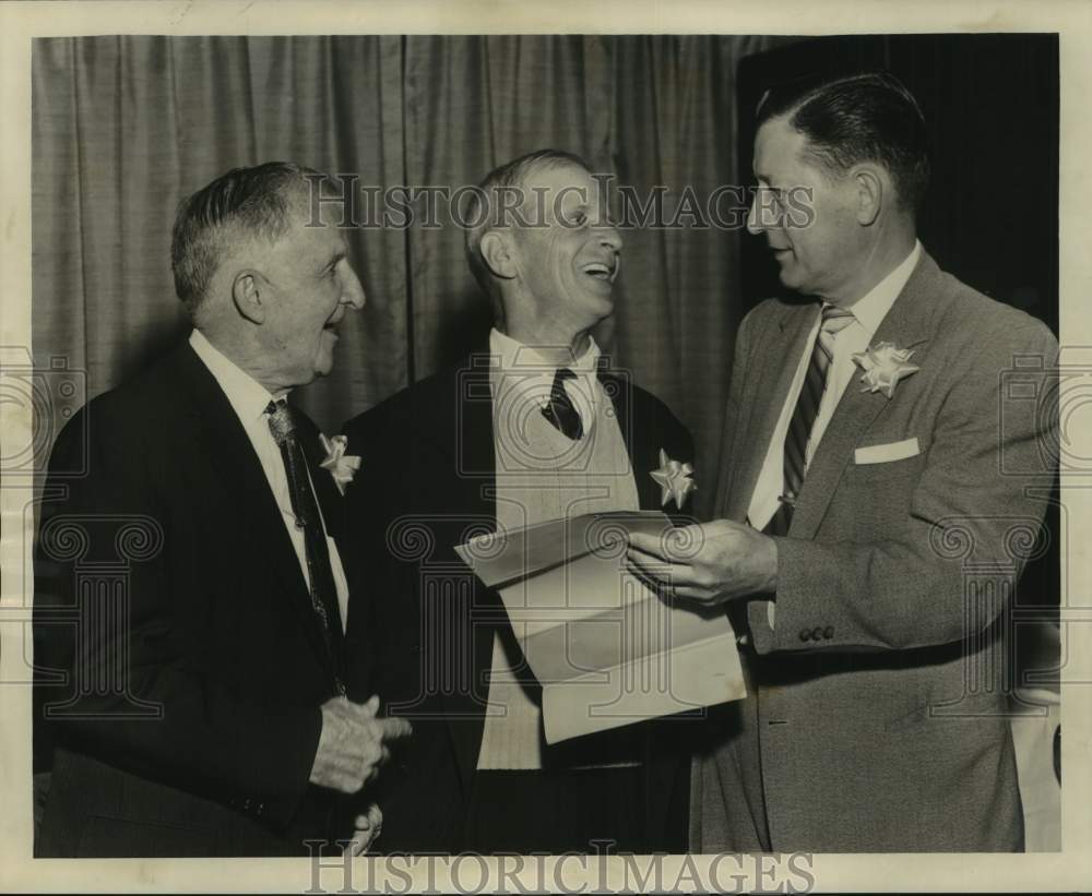 1962  McDonogh No. 10 Reunion Group - Historic Images