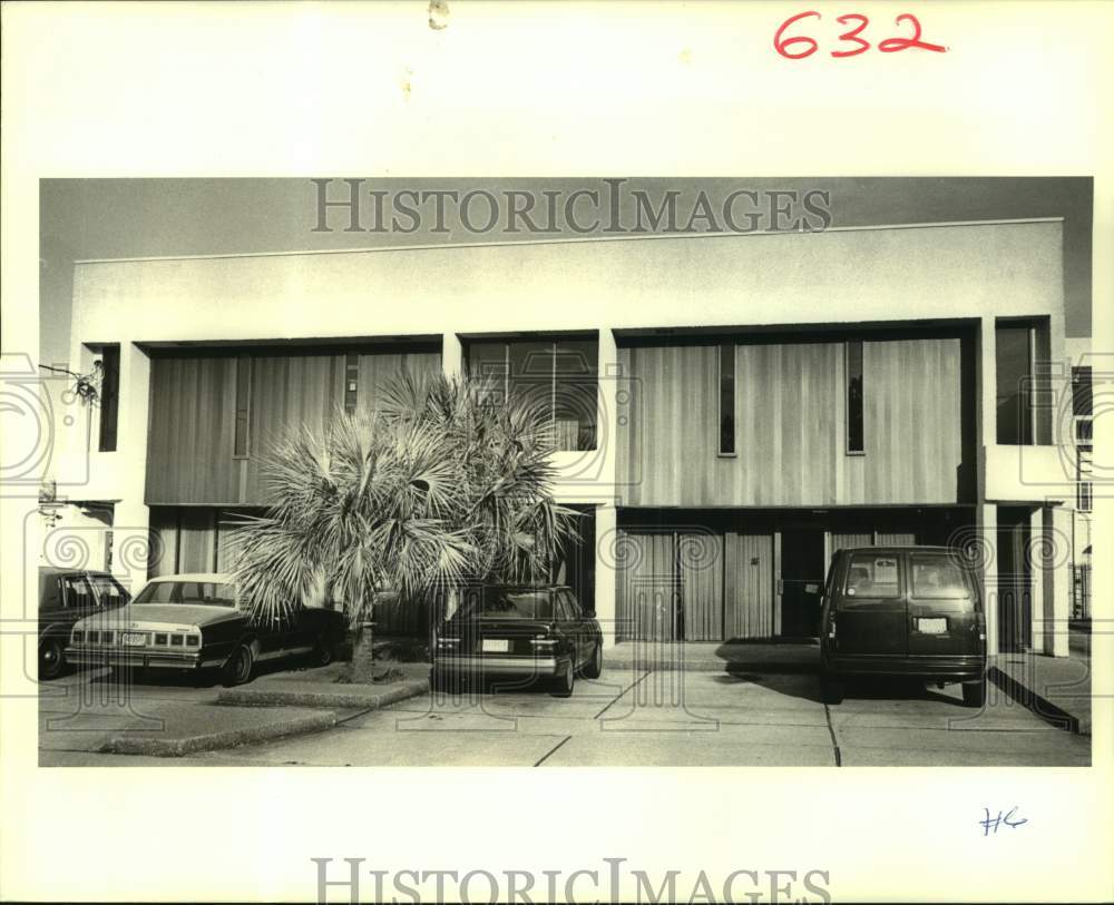 1989 Press Photo Real Estate House Mug --- 4515 Shores Drive Metairie - Historic Images