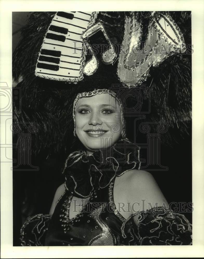 1988 Press Photo Krewe of Choctaw maid Allyson Lott at American Legion Post 218 - Historic Images