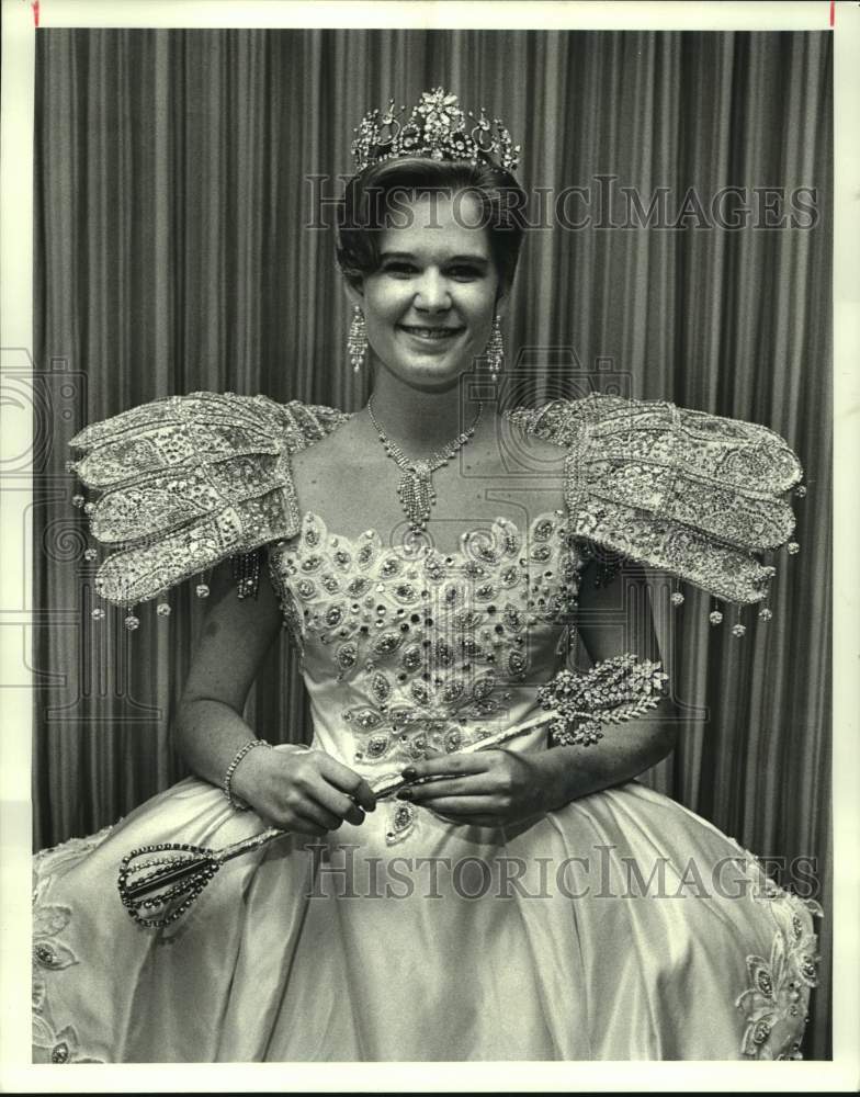 1988 Press Photo Elise Leone Johnson at Mithras Carnival Ball - Historic Images