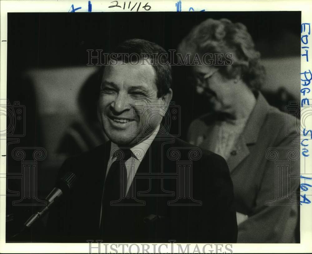 1986 Press Photo Mayor Dutch Morial - Historic Images