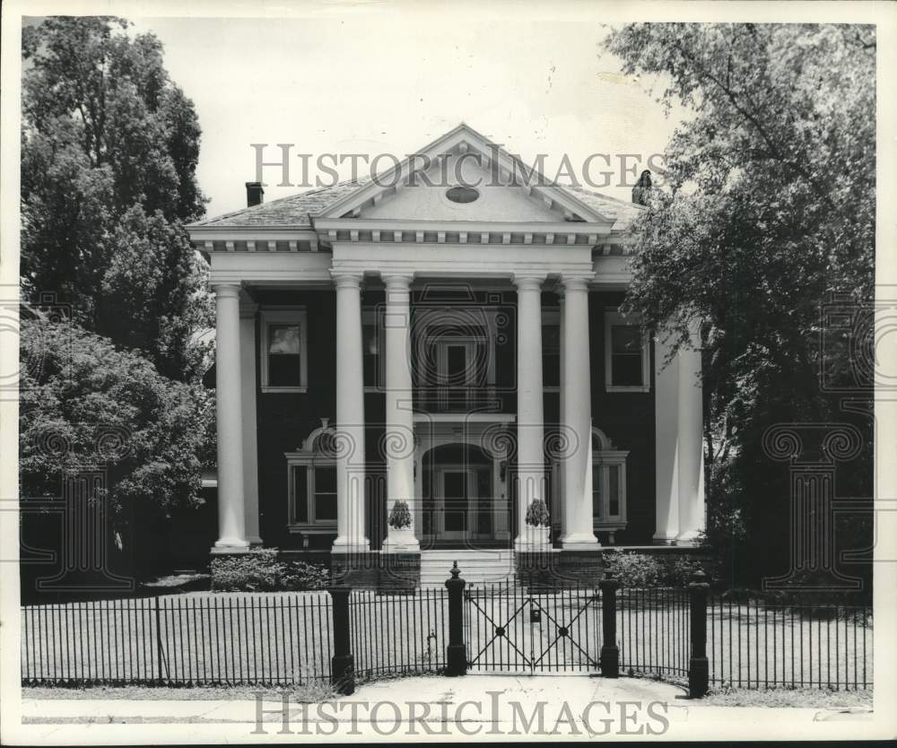 1961 Press Photo Alumni Building on Loyola University - Historic Images