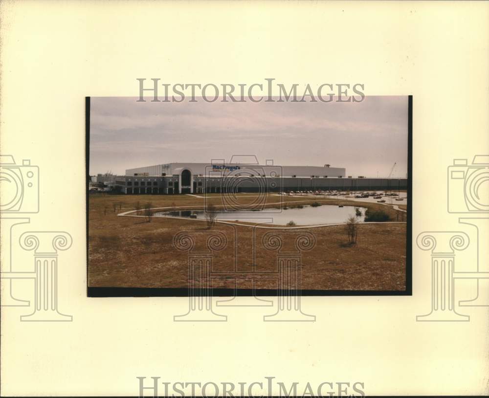 Exterior of MacFreguals Building - Historic Images