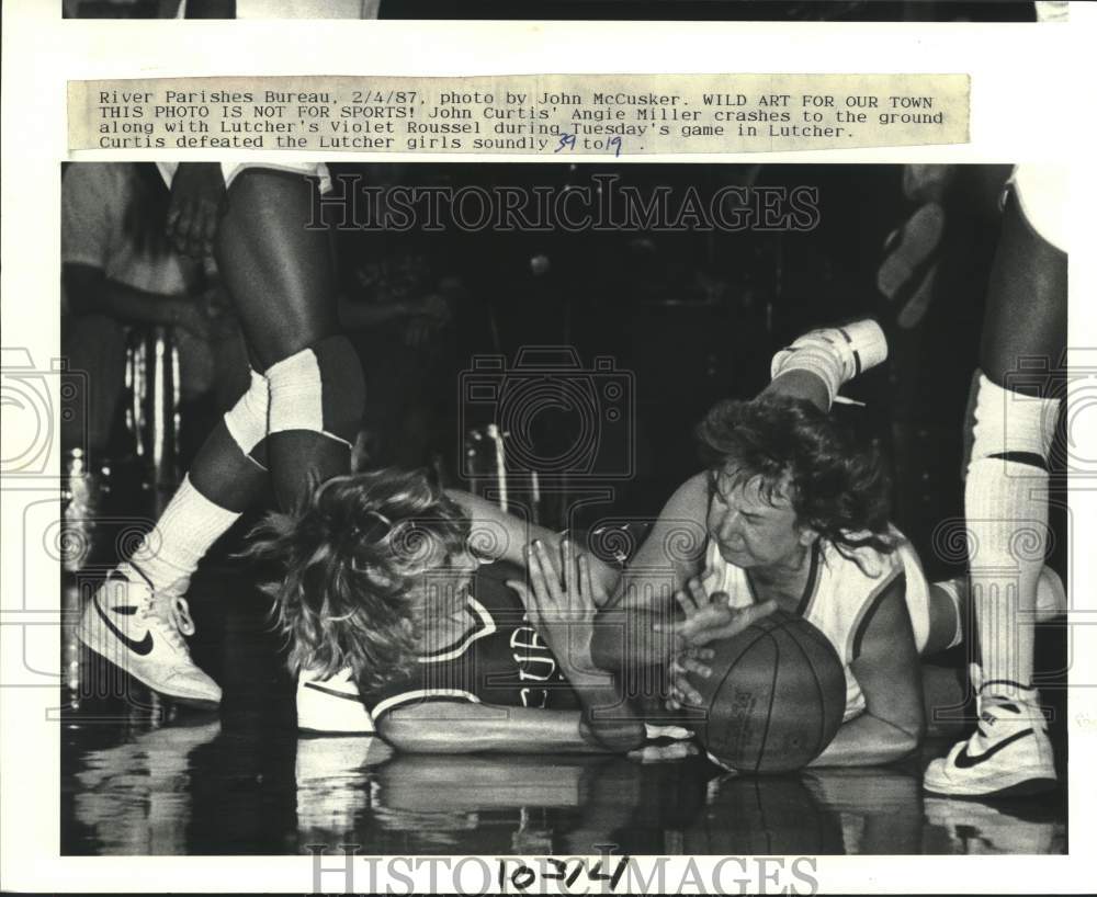 1987 Press Photo Basketball - Lutcher High School against John Curtis players - Historic Images