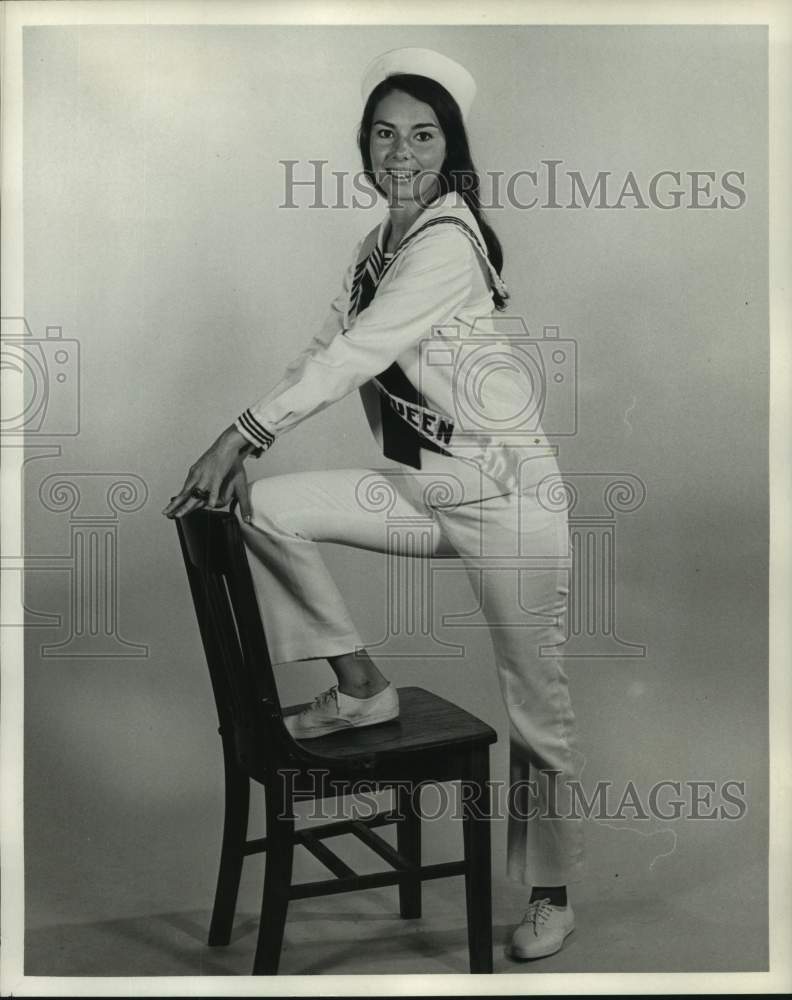 1969 Press Photo Terri Lemoine, Model in a Navy Day Queen Outfit - Historic Images