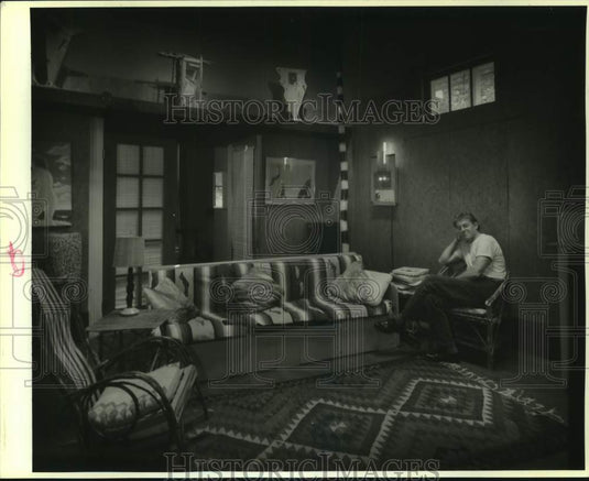 Press Photo Living room of  the Home of Thomas Mann, 920 Delachaise Street - Historic Images