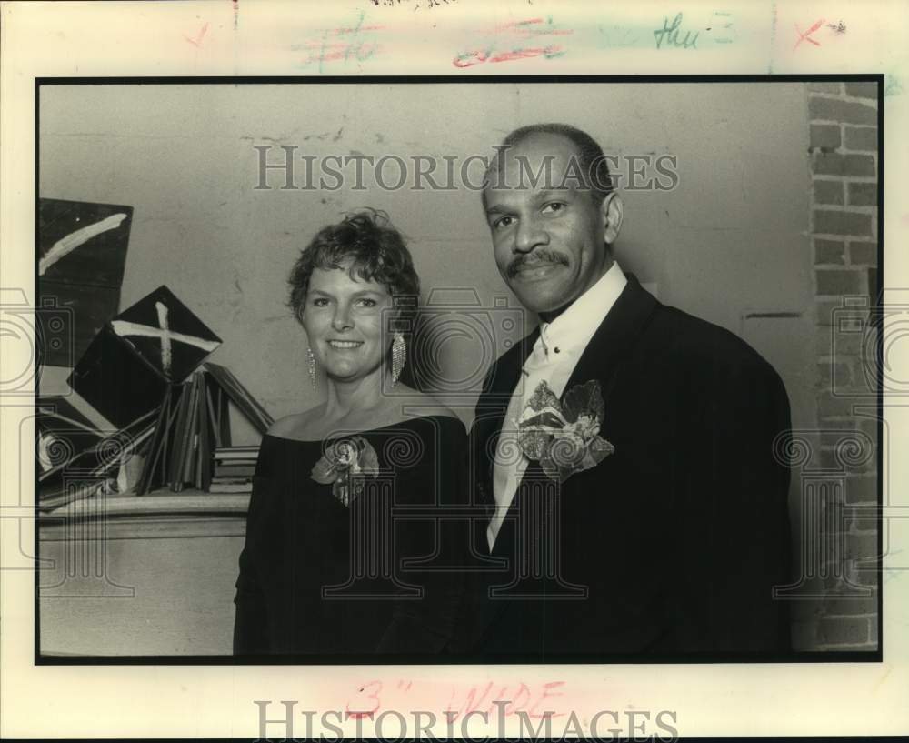 1991 Press Photo Sweetarts - Gretchen Wheaton, Ray Manning - Historic Images