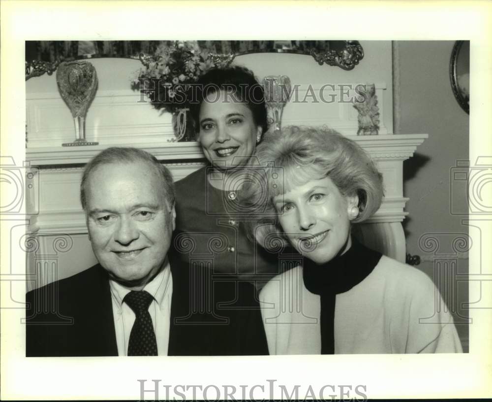 1994 Press Photo La Colonials - Dr. David, Amie Harllee, Dr. Naomi Mann - Historic Images