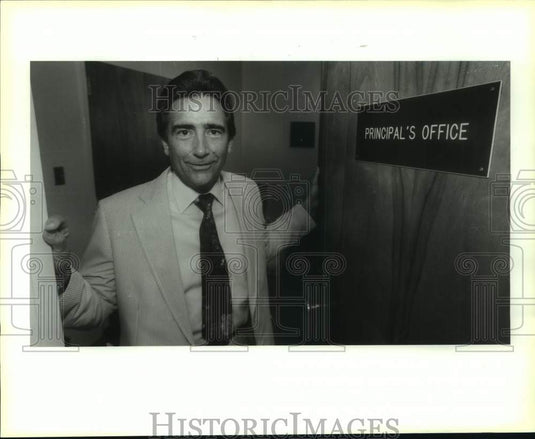 1993 Press Photo Arthur Majorie, New Principal at John Ehret High School - Historic Images