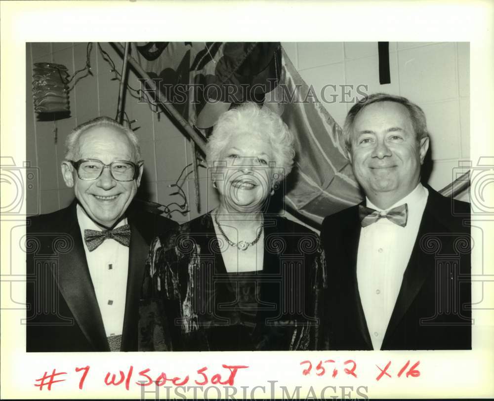 1994 Press Photo Attendees of the Youro Dinner - Historic Images