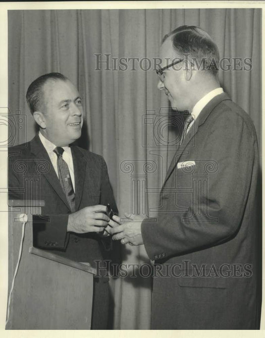 Press Photo George McAlister & Richard Rotharmel- Public Service Toastmasters - Historic Images