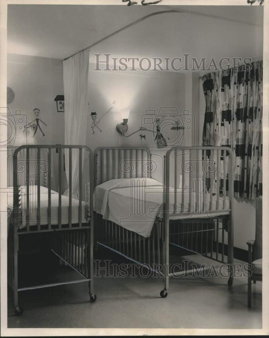 1960 Children's ward in new wing of Sara Mayor Hospital-Historic Images
