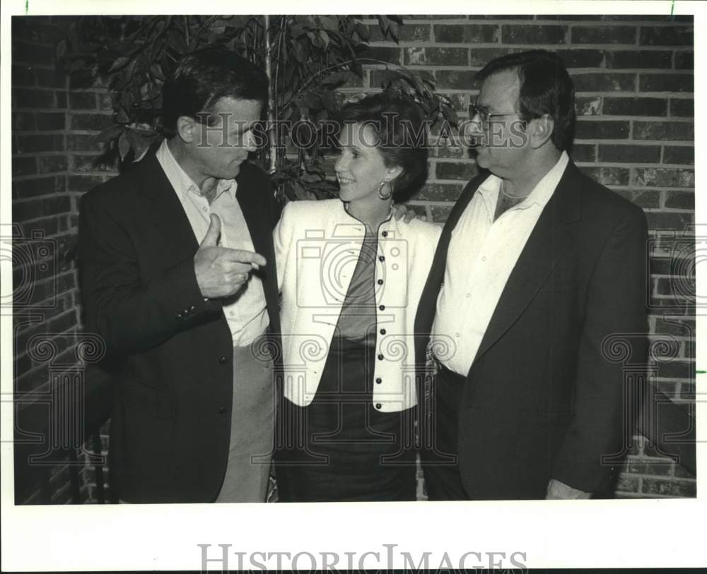 1988 Press Photo Lynn Reilly Ives and others attend 25th reunion for Fortier - Historic Images