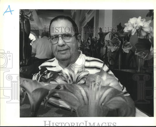 1995 Press Photo Lawrence "Buddy" Mazzeno at the Spring Garden Show - Historic Images