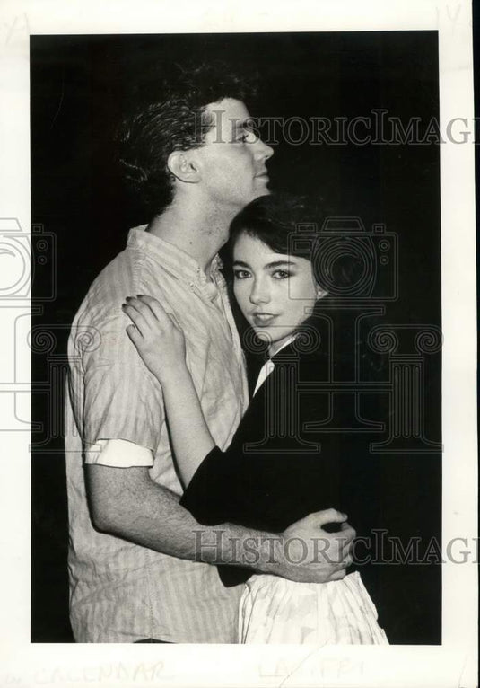 1988 Press Photo Stars Of "A View From The Bridge," Loyola University Theatre - Historic Images