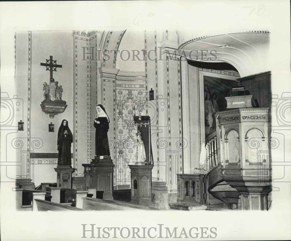 1975 Interior of Mater Dolorosa Catholic Church - Historic Images