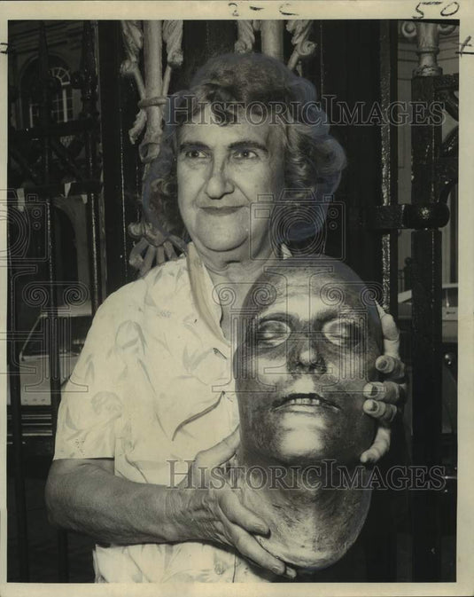 1969 Lucyle J.B. Flores, chairman of Original Int'l Outdoor Poetry-Historic Images