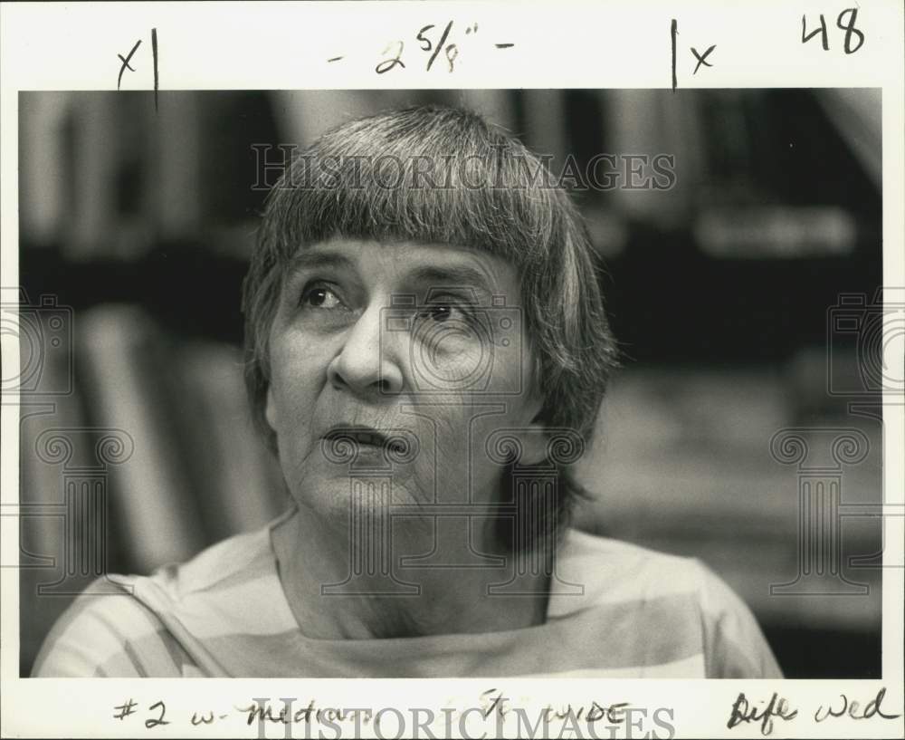 1989 Press Photo Psychic Elda McCann - nob79846- Historic Images