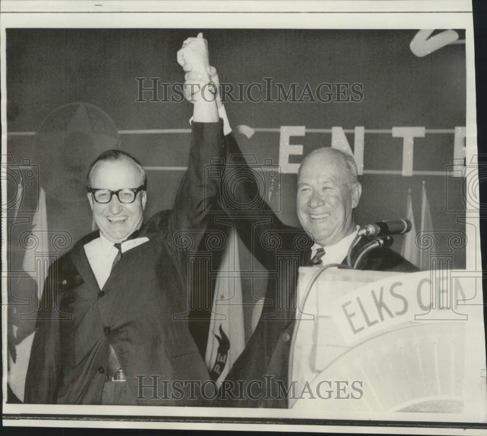 1968 Press Photo Edward McCabe Grand Exalted Ruler &amp; outgoing Robert E. Boney-Historic Images