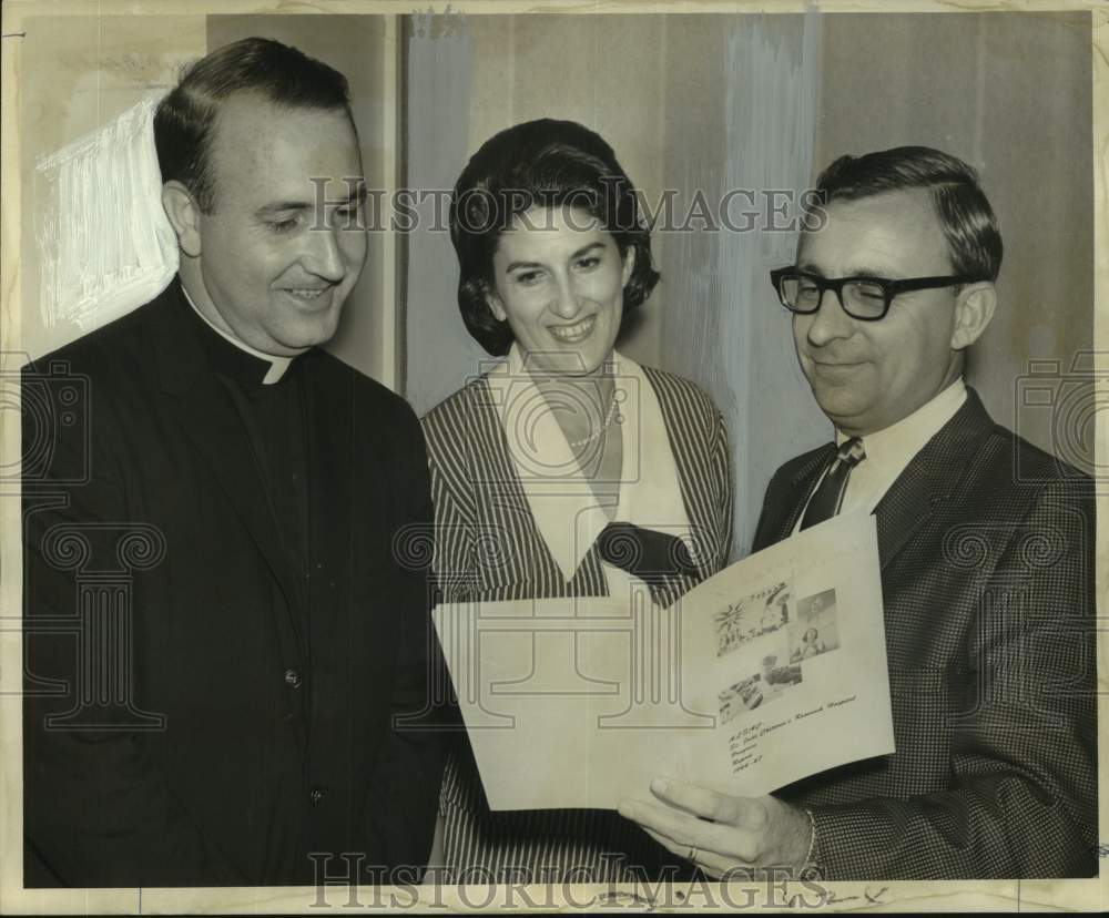 1967 Press Photo Adult Advisory Committee members plan for Teenagers March - Historic Images