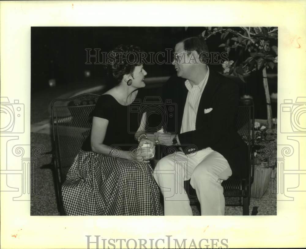 1989 Press Photo Charlotte Wagner and Peter Ives at Republican Hospitality party- Historic Images