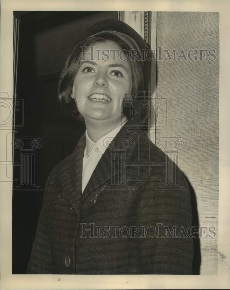 1965 Miss Maria Murtagh at Monteleone Hotel - Historic Images