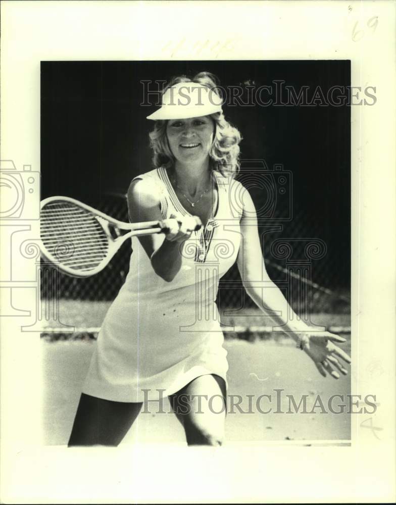 1978 Press Photo Margie Morton, Metairie resident playing tennis - nob89838 - Historic Images