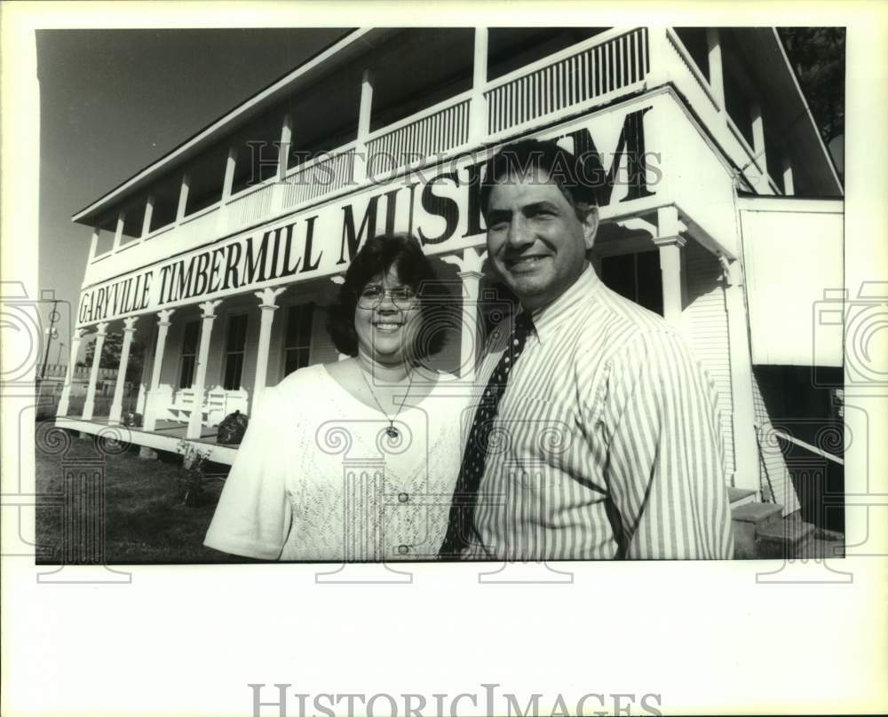 1993 Press Photo Sharon Lambert &amp; Carl Monica in front of Garyville Timbermill - Historic Images