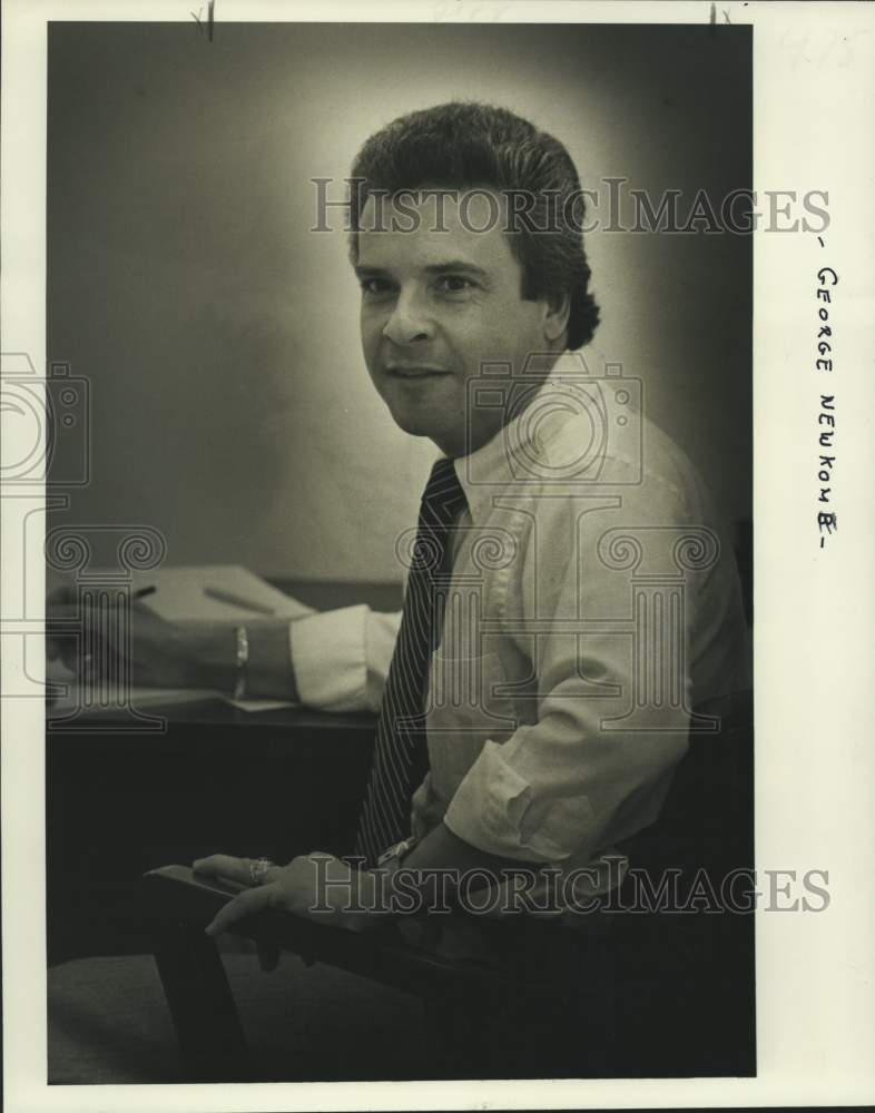 1986 Press Photo Doctor George Newkome, broker for state's new energy studies - Historic Images