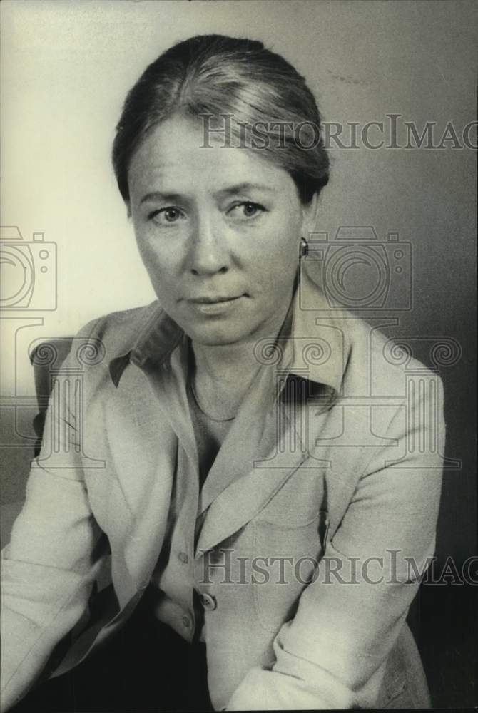 1976 Mrs. Frank C. Moran Jr., president of Friends of the Cabildo - Historic Images