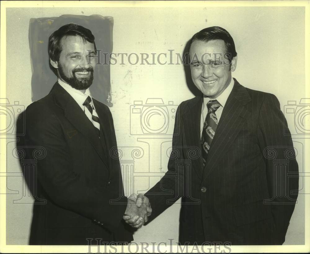 1981 Doctor John Martin and Lloyd O'Quinn of Dixie Federal Savings - Historic Images