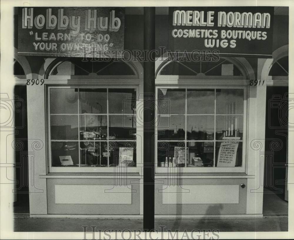 1971 Press Photo Merle Norman Shop-Village Square Shopping Center in Chalmette - Historic Images