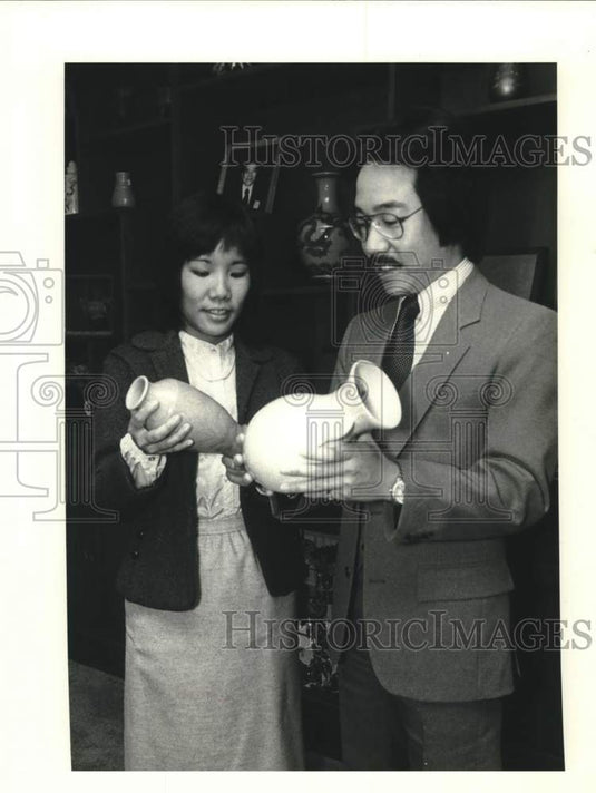 1982 Experts Comparing Authentic Sung Dynasty Ceramic to Replica - Historic Images