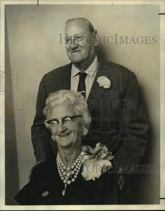 1972 Press Photo Captain and Mrs. Fred J. Pepperman Sr's 50 Wedding Anniversary- Historic Images