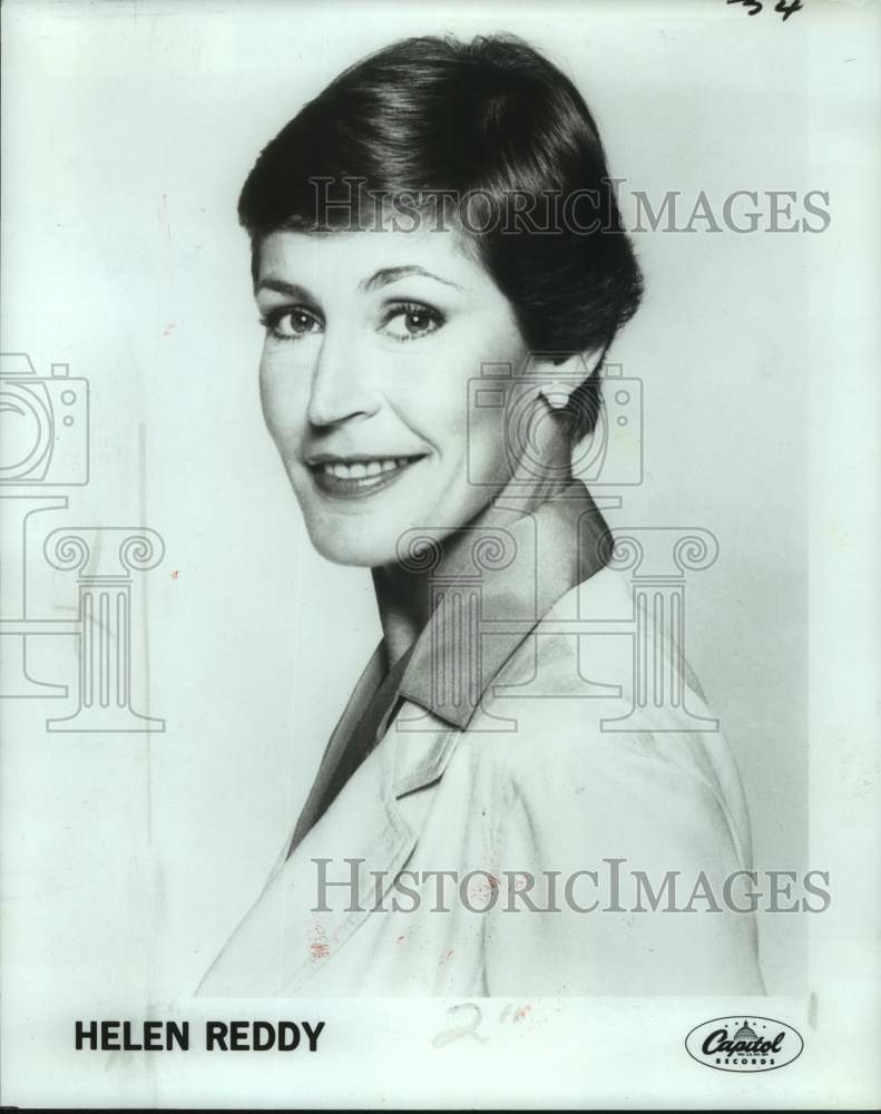 1980 Singer Helen Reddy on Capitol Records - Historic Images