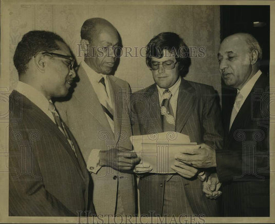 1971 Press Photo Members of Medical Associations Meet in New Orleans to Plan- Historic Images